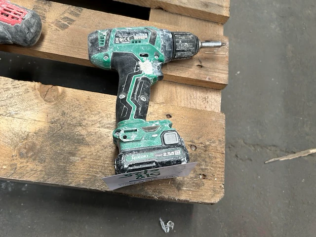 Boormachine hikoki - afbeelding 1 van  4