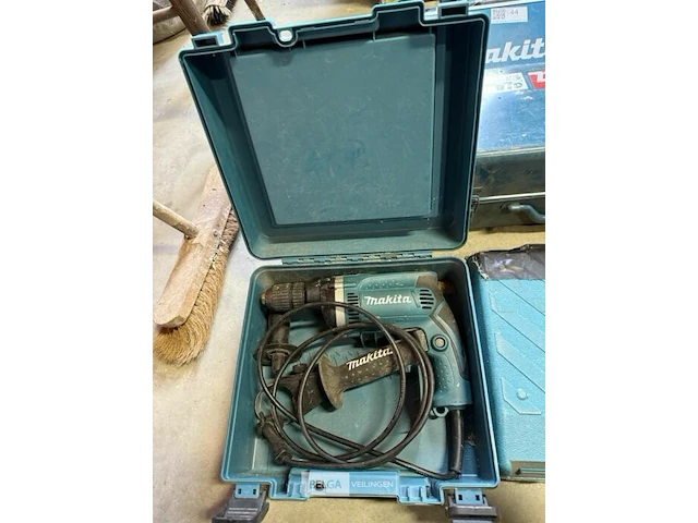 Boormachine in koffer makita - afbeelding 1 van  2