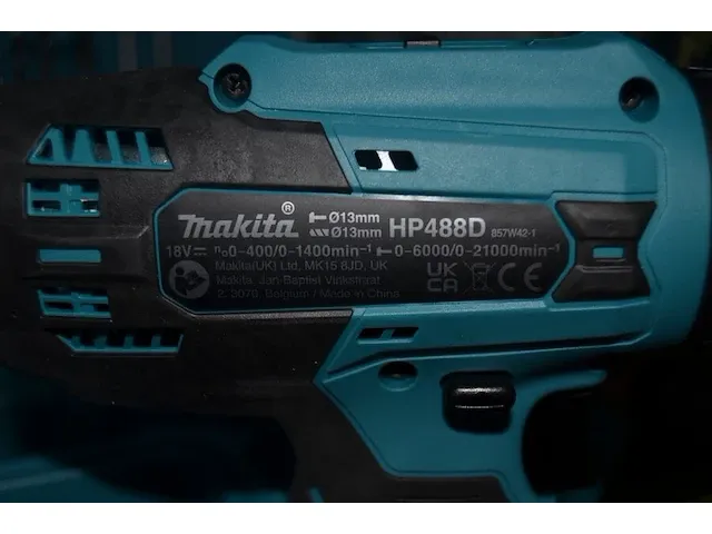 Boormachine makita hp488d met lader in koffer zonder batterij - afbeelding 5 van  6