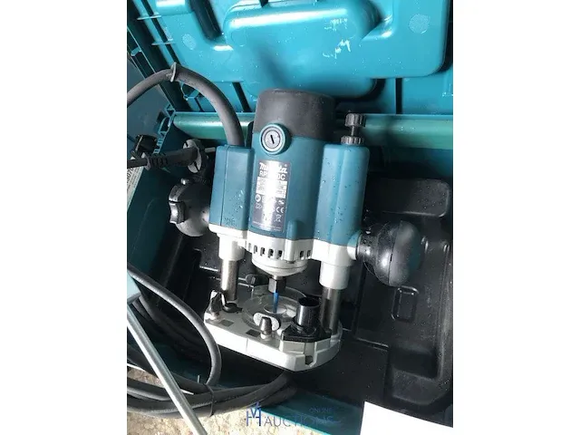 Boormachine makita - afbeelding 1 van  2