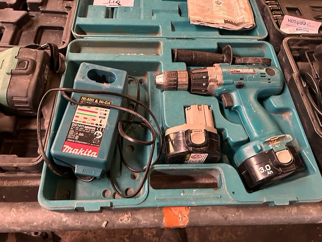 Boormachine makita - afbeelding 1 van  6