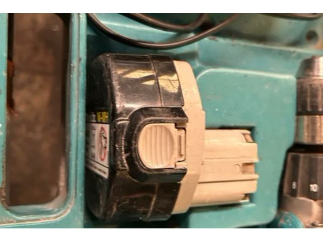 Boormachine makita - afbeelding 5 van  6