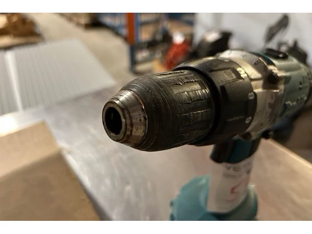 Boormachine makita - afbeelding 2 van  4