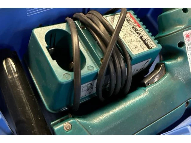 Boormachine makita - afbeelding 4 van  5