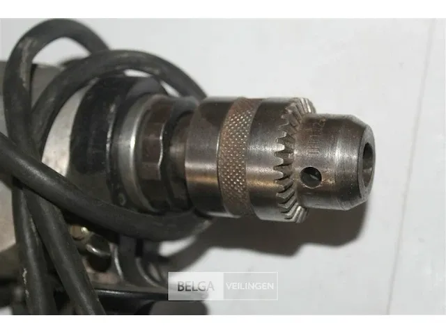 Boormachine makita - afbeelding 2 van  4