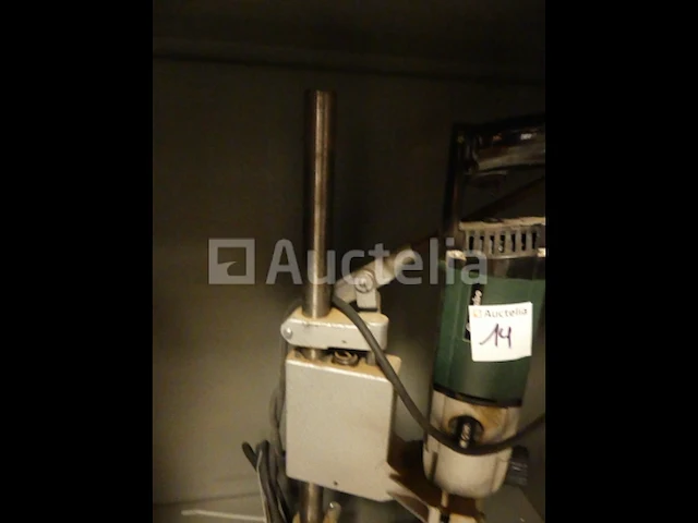 Boormachine, spijkermachine, schuurmachine - afbeelding 7 van  9