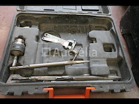 Boormachine, versnipperaar, slijpmachine - afbeelding 2 van  11