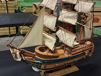 Boot in hout - afbeelding 1 van  4