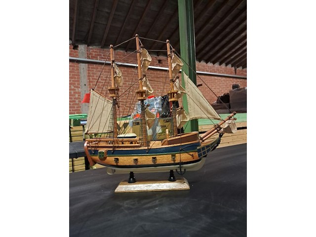 Boot in hout - afbeelding 4 van  4