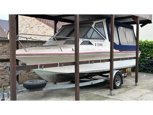 Boot met trailer familieboot - afbeelding 1 van  29