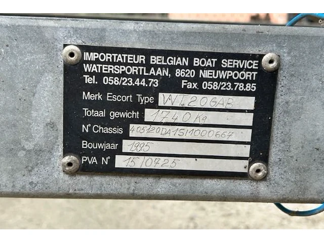 Boot met trailer familieboot - afbeelding 18 van  29