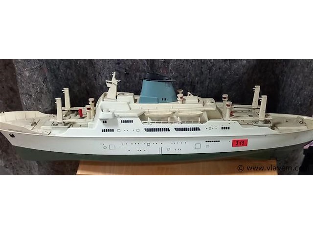 Boot - afbeelding 1 van  1