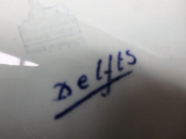 Bord delft op staander diameter 42 cm - afbeelding 3 van  3