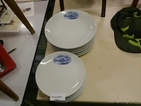 Borden en dessertbordjes - afbeelding 1 van  1