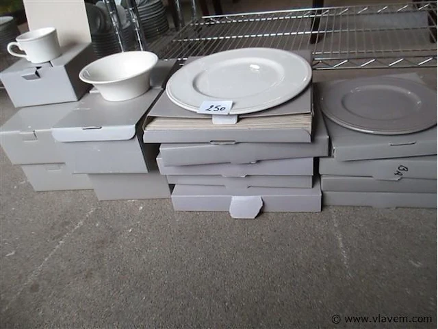 Borden set - afbeelding 2 van  2