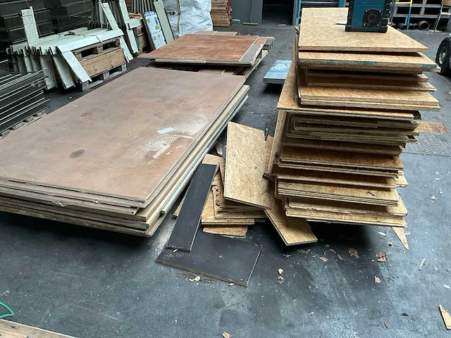 Bordes magazijn complete constructie - afbeelding 2 van  11