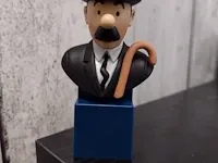 Borstbeeld detective janssen - afbeelding 1 van  4