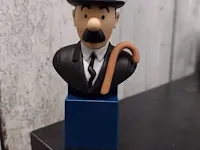 Borstbeeld detective janssen - afbeelding 2 van  4