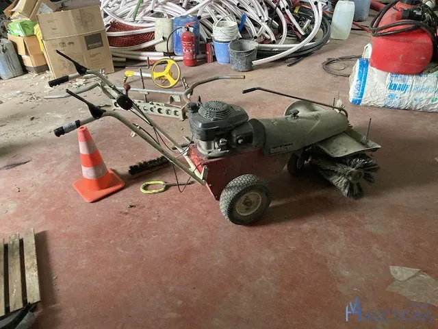 Borstelmachine helburger - afbeelding 1 van  5
