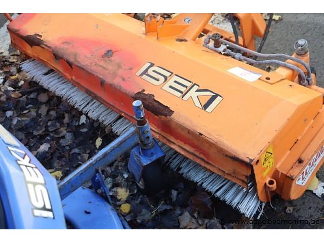 Borstelmachine iseki kl 130 hydr a, bj 2009 - afbeelding 3 van  4
