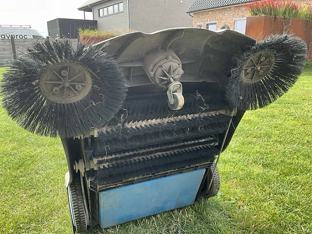 Borstelmachine - afbeelding 4 van  4