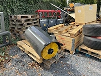 Borstelmachine - afbeelding 1 van  6