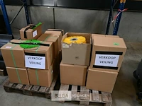 Borstels veegmachine - afbeelding 1 van  6