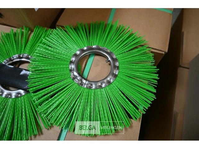 Borstels veegmachine - afbeelding 5 van  6
