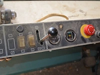 Borstelwagen tennant 215e met oplader - afbeelding 7 van  16