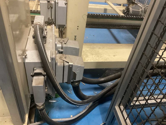 Bortolin depalletiseerinstallatie - afbeelding 5 van  15