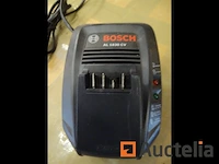 Bosch al 1830 pk lader - afbeelding 1 van  3