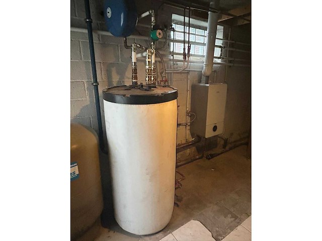 Bosch condens 7000iw met watertank - gc 7000iw - various dyeing and washing - afbeelding 2 van  4