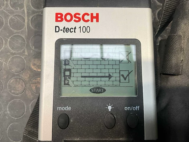 Bosch d-tect 100 muurscanner - afbeelding 3 van  5