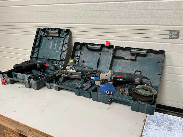 Bosch diverse elektrische gereedschappen (3x) - afbeelding 1 van  12