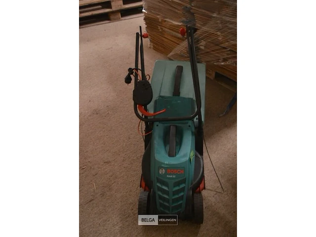 Bosch elektrische grasmaaier - afbeelding 2 van  3