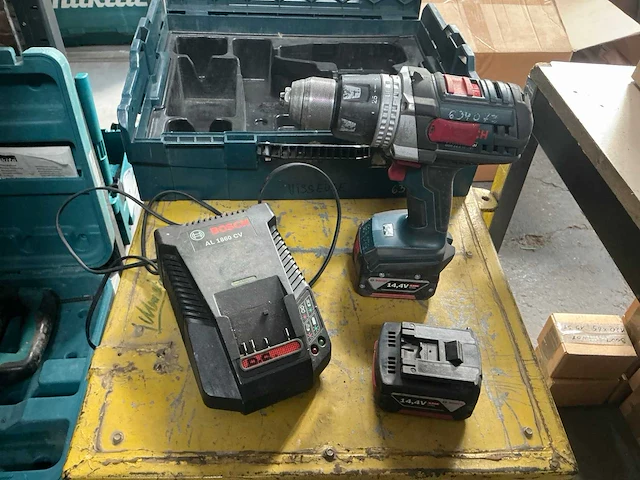 Bosch gsr 14,4 ve-2li accu boormachine - afbeelding 1 van  3