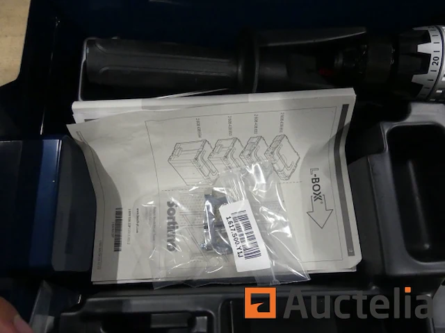 Bosch gsr 18 v-110c op accu boormachine, würth ews7-125 haakse slijper - afbeelding 10 van  13