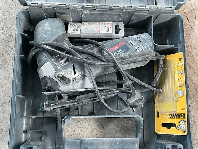 Bosch gst90e decoupeerzaag - afbeelding 1 van  3