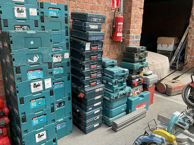 Bosch kunststof machinekoffer (14x) - afbeelding 1 van  5