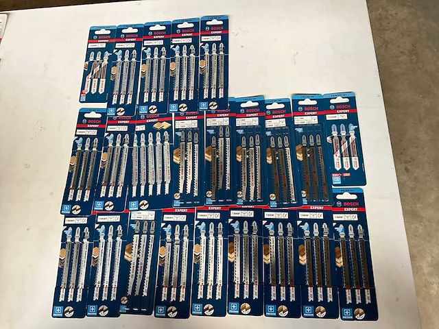 Bosch mix kavel diverse zaagbladen - afbeelding 1 van  8