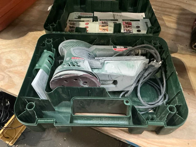 Bosch pex 300 ae schuurmachine - afbeelding 1 van  4