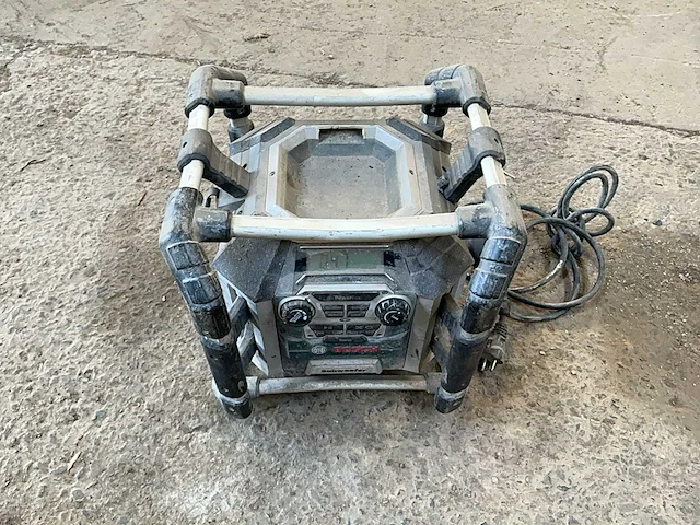 Bosch radio bouwplaats radio en wekker - afbeelding 7 van  7
