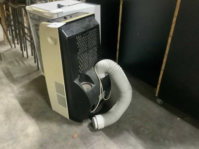 Bosch rekm 210 airco - afbeelding 3 van  5