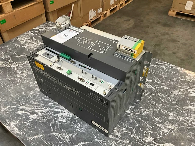 Bosch-rexroth psi6100.350l1 frequentieregelaar - afbeelding 1 van  5