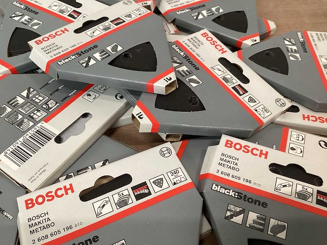 Bosch schuurpapier voor delta machine 93x93 (100x) - afbeelding 1 van  5