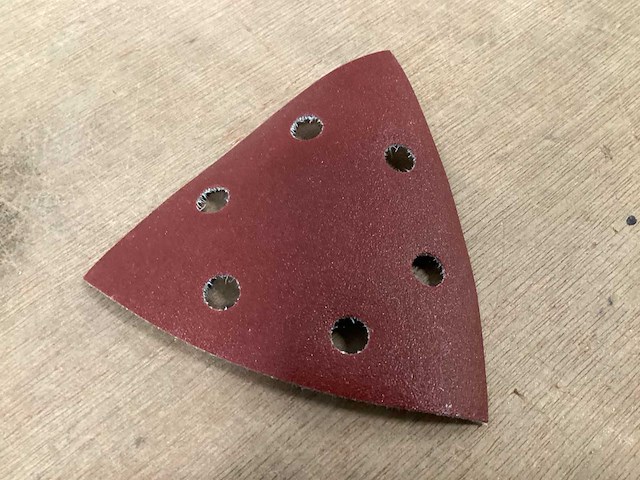 Bosch schuurpapier voor delta machine 93x93 (77x) - afbeelding 4 van  5