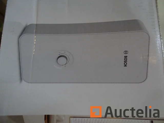 Bosch tronic comfort plus doorstroomverwarmer - afbeelding 3 van  3