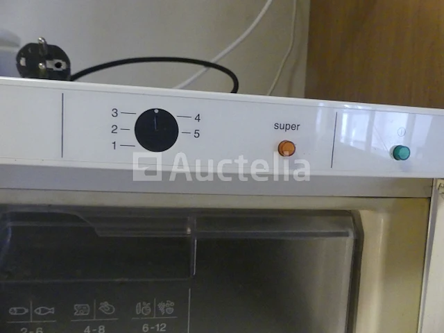 Bosch verticale lade vriezer - afbeelding 2 van  4