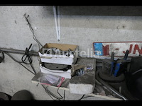 Bosch wbe 4140 s5q wheel balancer - afbeelding 2 van  14