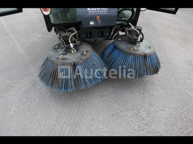 Boschung s2 knikgestuurde veegwagen - afbeelding 6 van  40